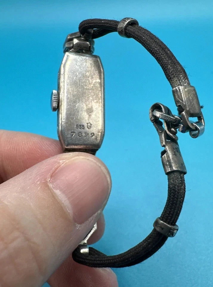 Vintage ENGLISH MAKE Women’s 27mm Mechanical 15 Jewels Swiss As Is Parts